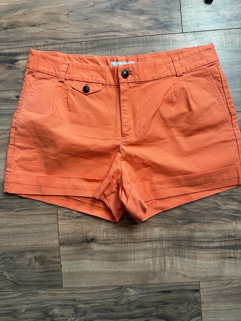 Banana Republic martin fit size 12 cotton short orange preppy casual boating